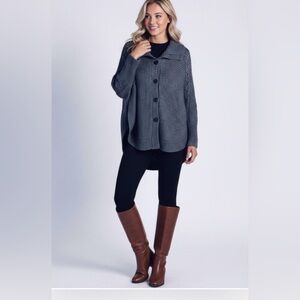 UGG Maribeth Button Down Charcoal Heather Knit Cape Poncho Sweater Sz M/L